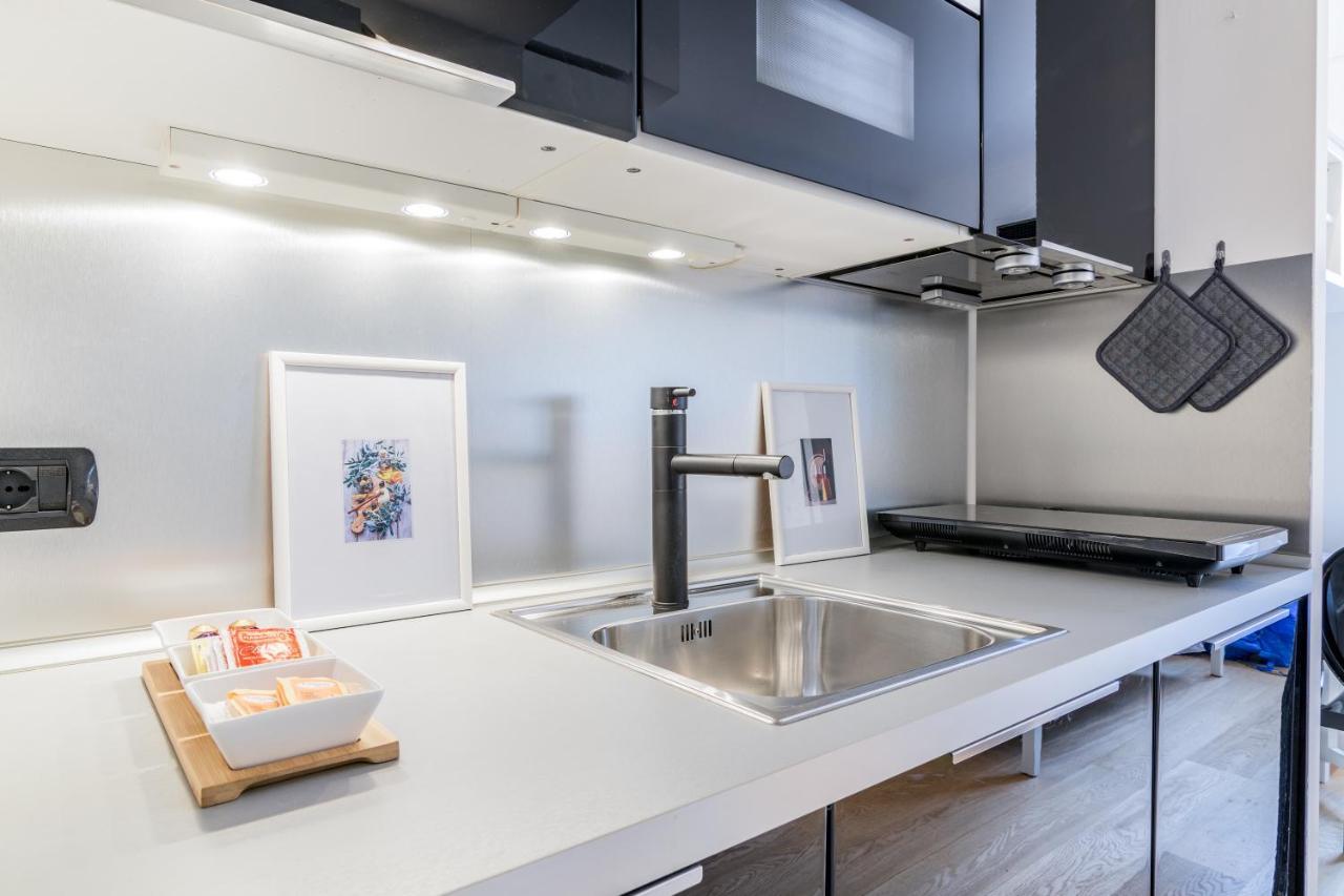 Beplace Cenacolo Apartments Milano Eksteriør billede